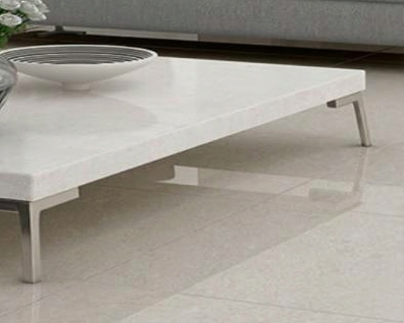 Suelo porcelánico Layer Parma en salón moderno